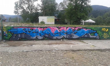 Graffiti Wall - Photo by Waxso - waxs