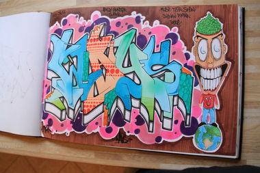 Graffiti Sketch in Wolfsburg - Photo by Ways - Ways, Weys, Mcr (2012)