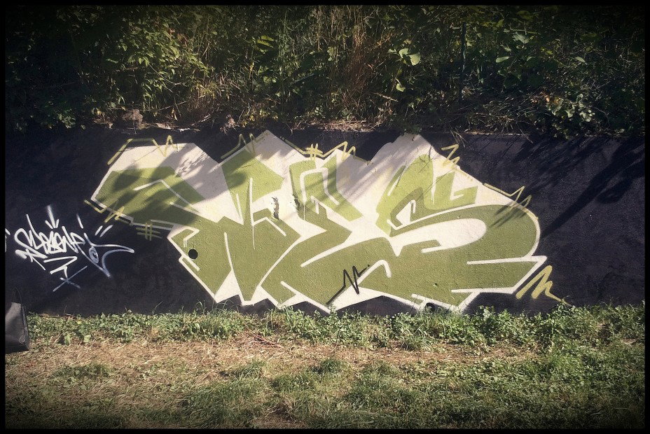 Graffiti Wall in France - Photo by Wesone (2K12)