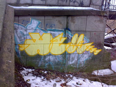 Graffiti Bombing - Photo by West (2013)