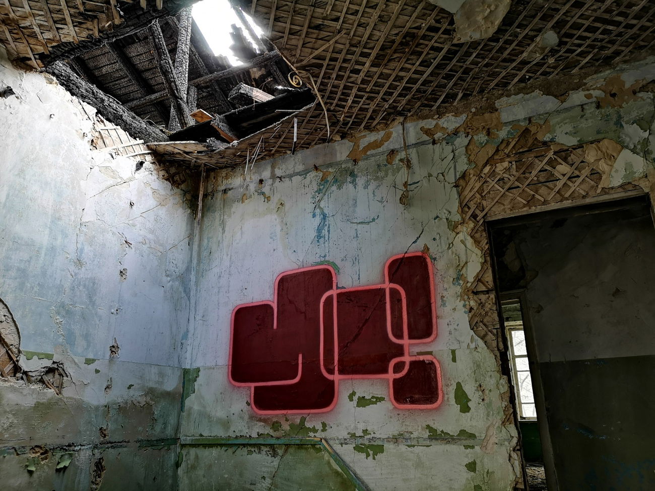 Graffiti Wall - Photo by West - Yo (2020)