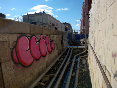 Graffiti Wall - Photo by West (2016)
