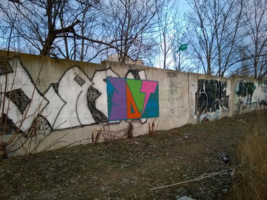 Graffiti Wall - Photo by West (2018)
