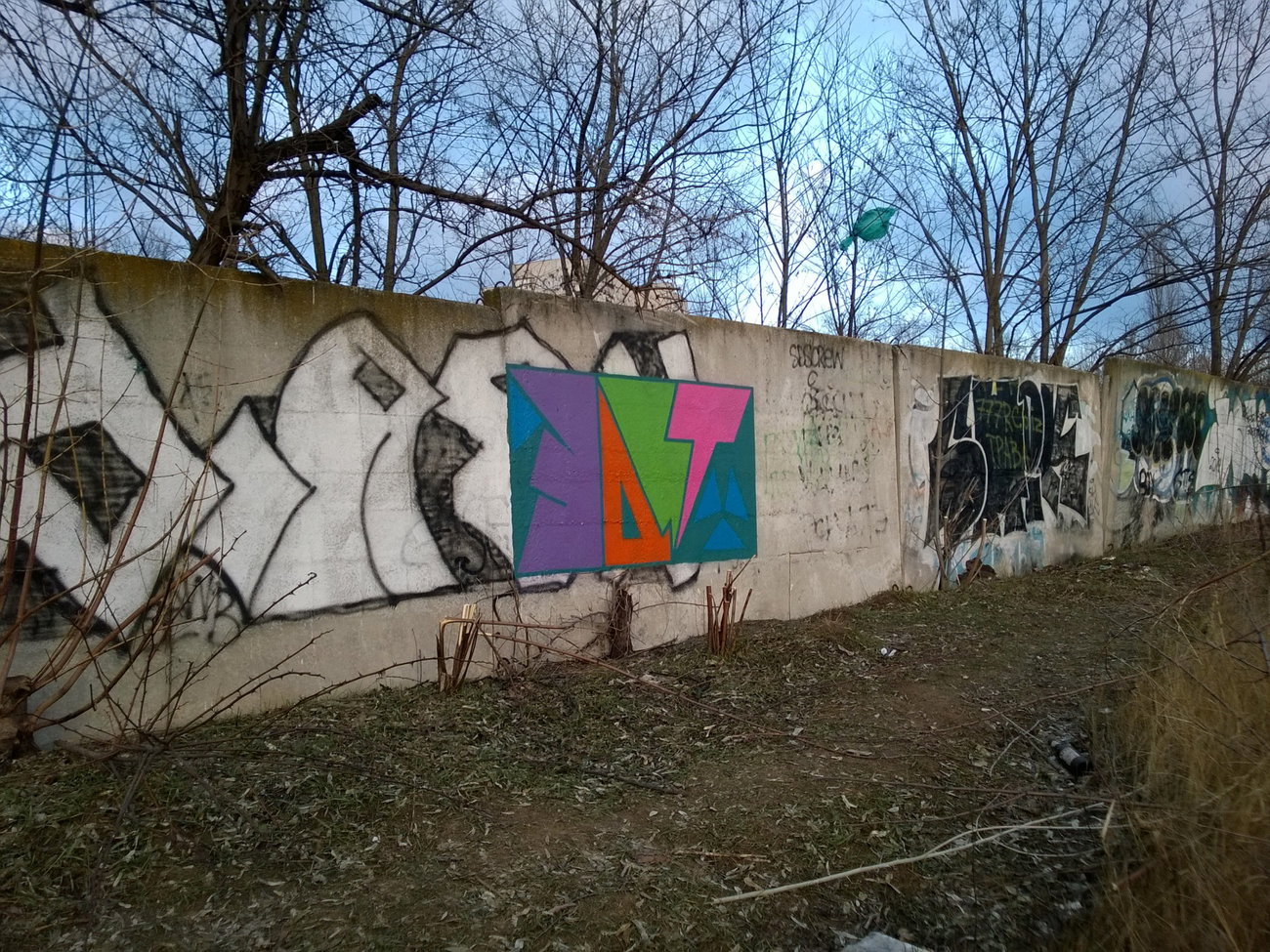 Graffiti Wall - Photo by West (2018)