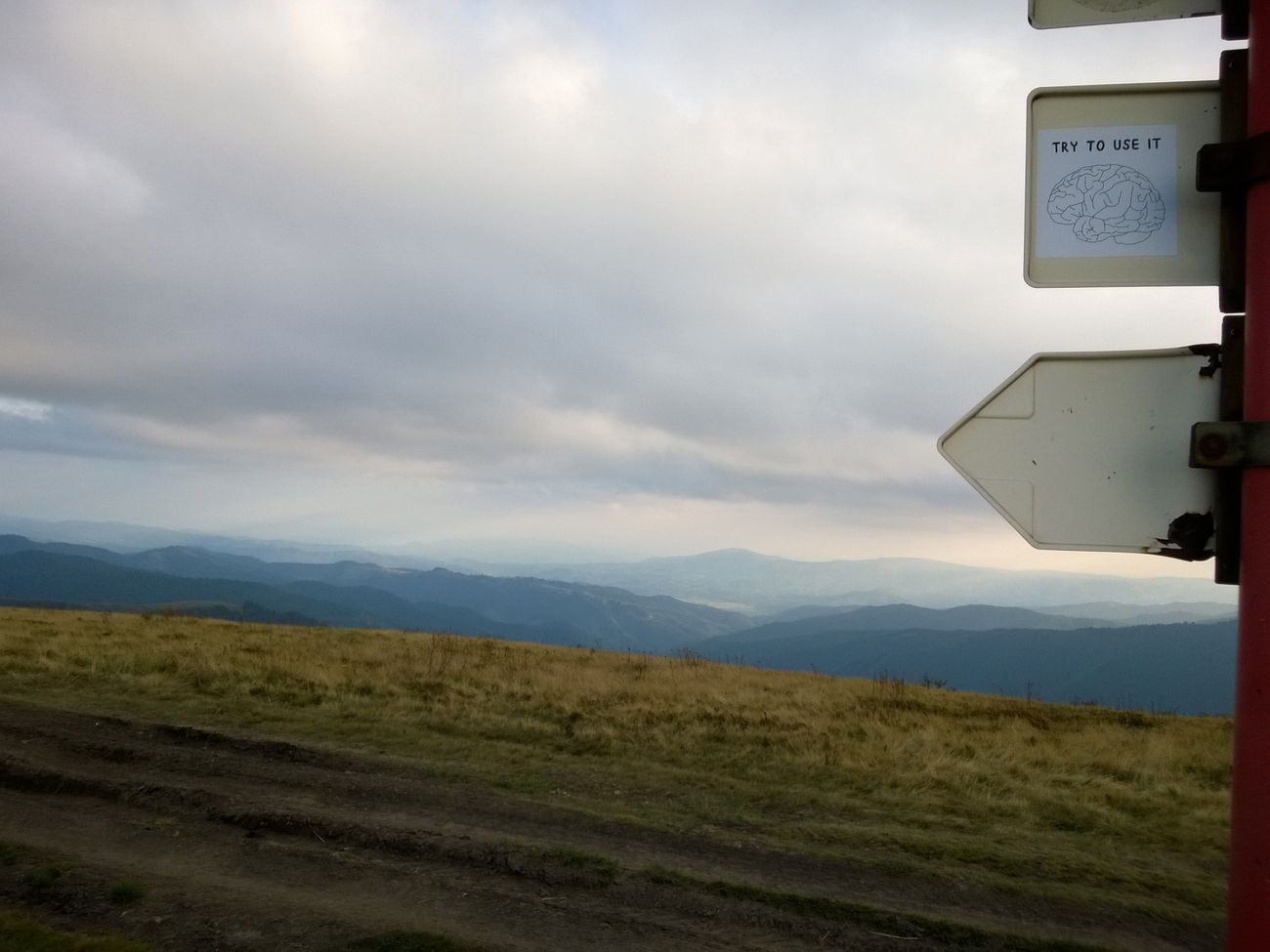 Graffiti Street Art - Photo by West - TryToUseIt, Try_To_Use_It (2019)