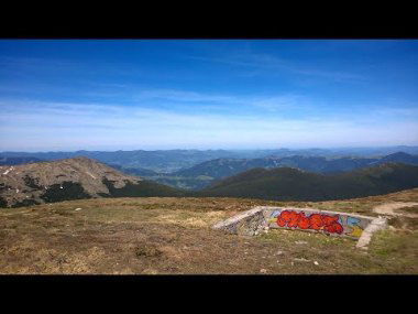 Graffiti Video - Photo by West