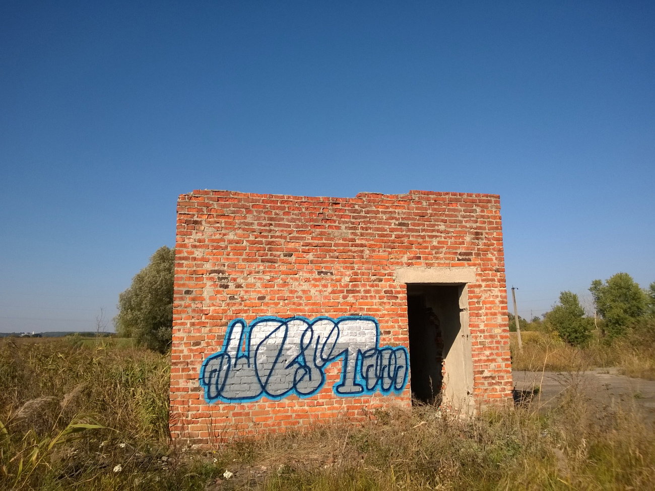Graffiti Wall - Photo by West (2015)