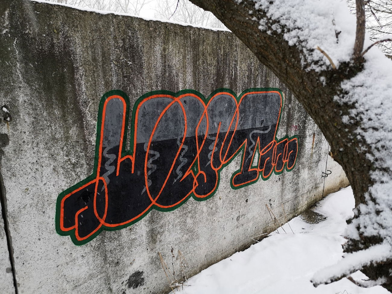 Graffiti Wall - Photo by West (2022)