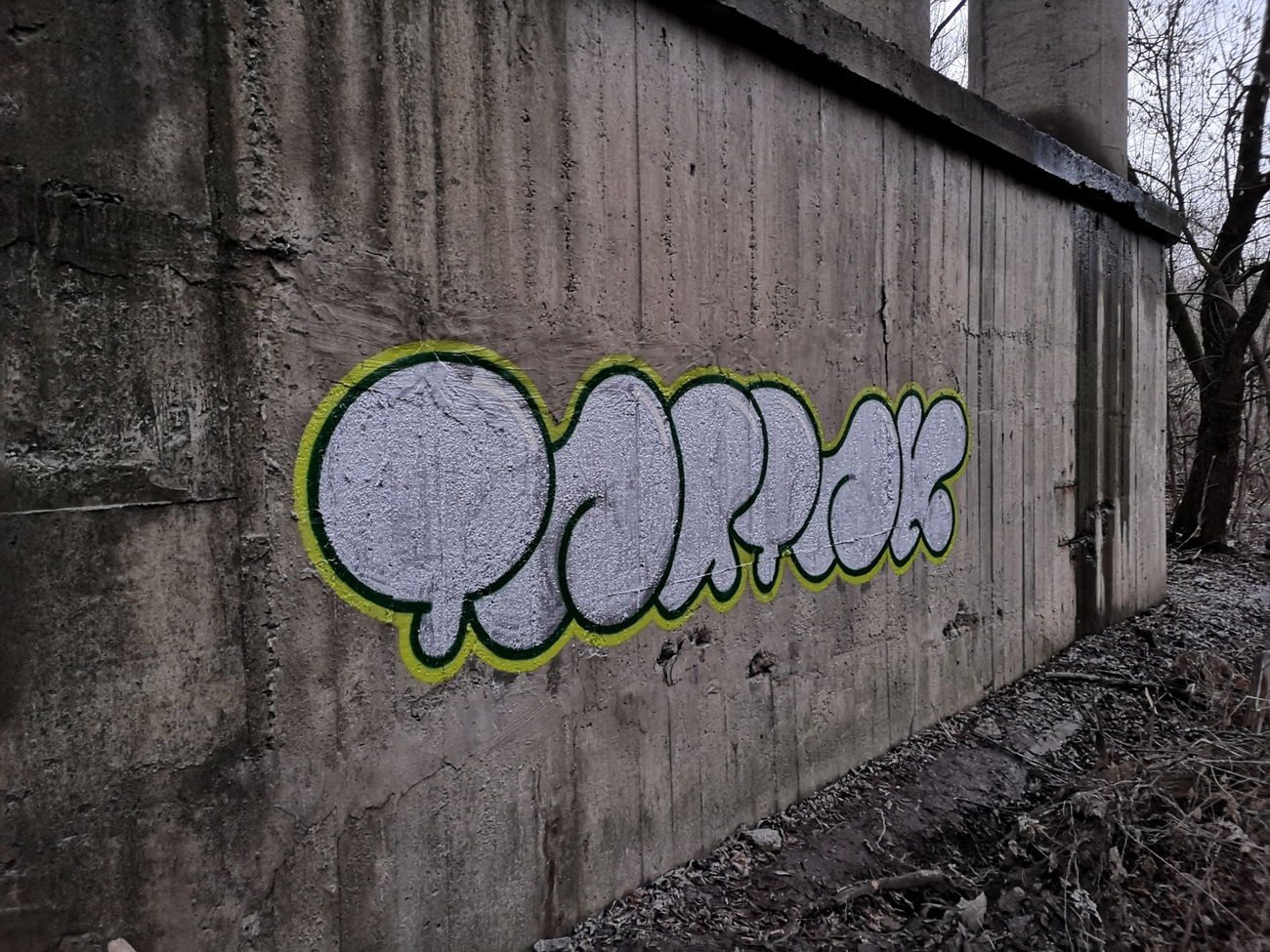 Graffiti Wall - Photo by West - Tartak (2020)