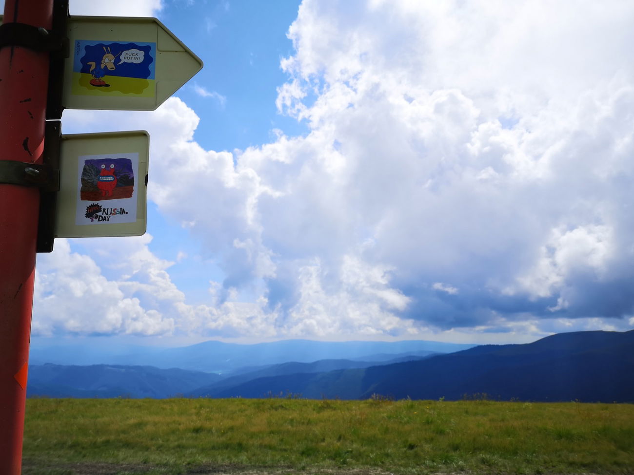 Graffiti Street Art - Photo by West - RockosModernLife, Rockos_Modern_Life, Putin (2020)