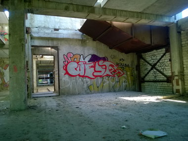 Graffiti Wall - Photo by West (2016)