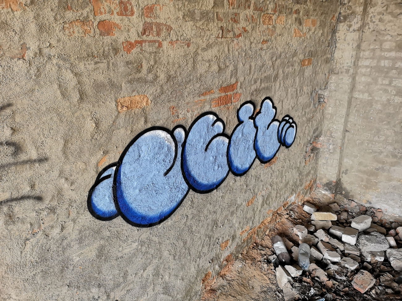 Graffiti Wall - Photo by West (2022)