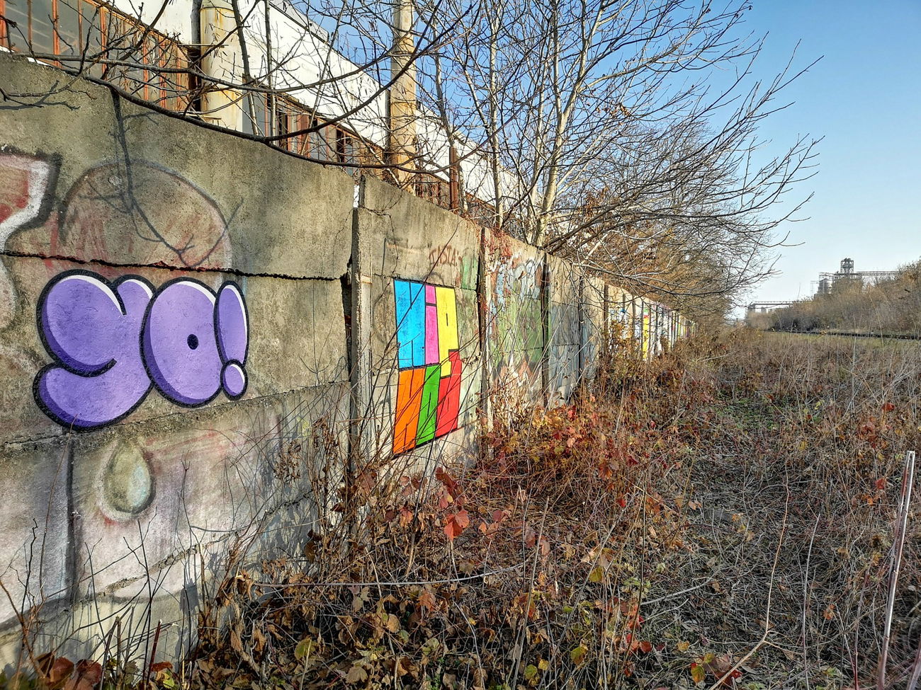 Graffiti Photo by West - Yo (2022)