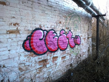 Graffiti Wall - Photo by West (2015)