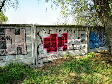 Graffiti Wall - Photo by West - Yo (2020)