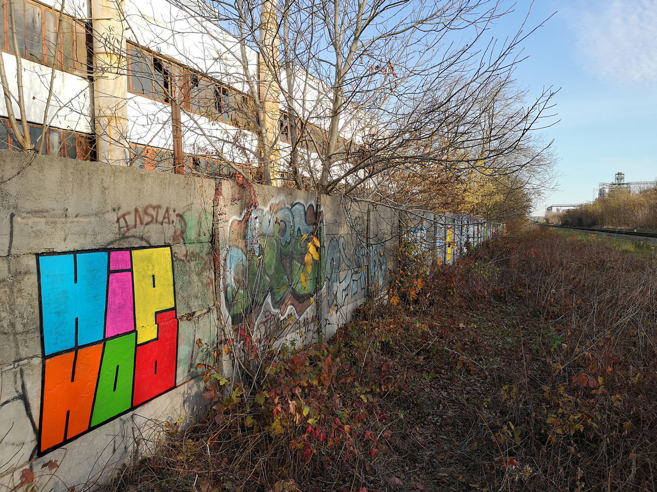 Graffiti Wall - Photo by West - HipHop, Hip_Hop (2022)