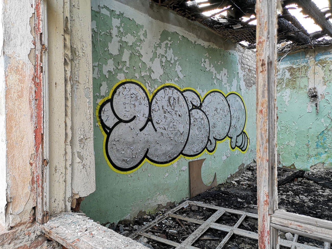 Graffiti Wall - Photo by West (2020)