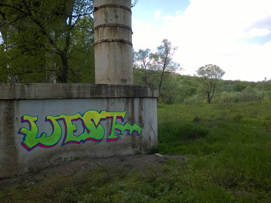 Graffiti Wall - Photo by West - FluorOnly, Fluor_Only (2016)