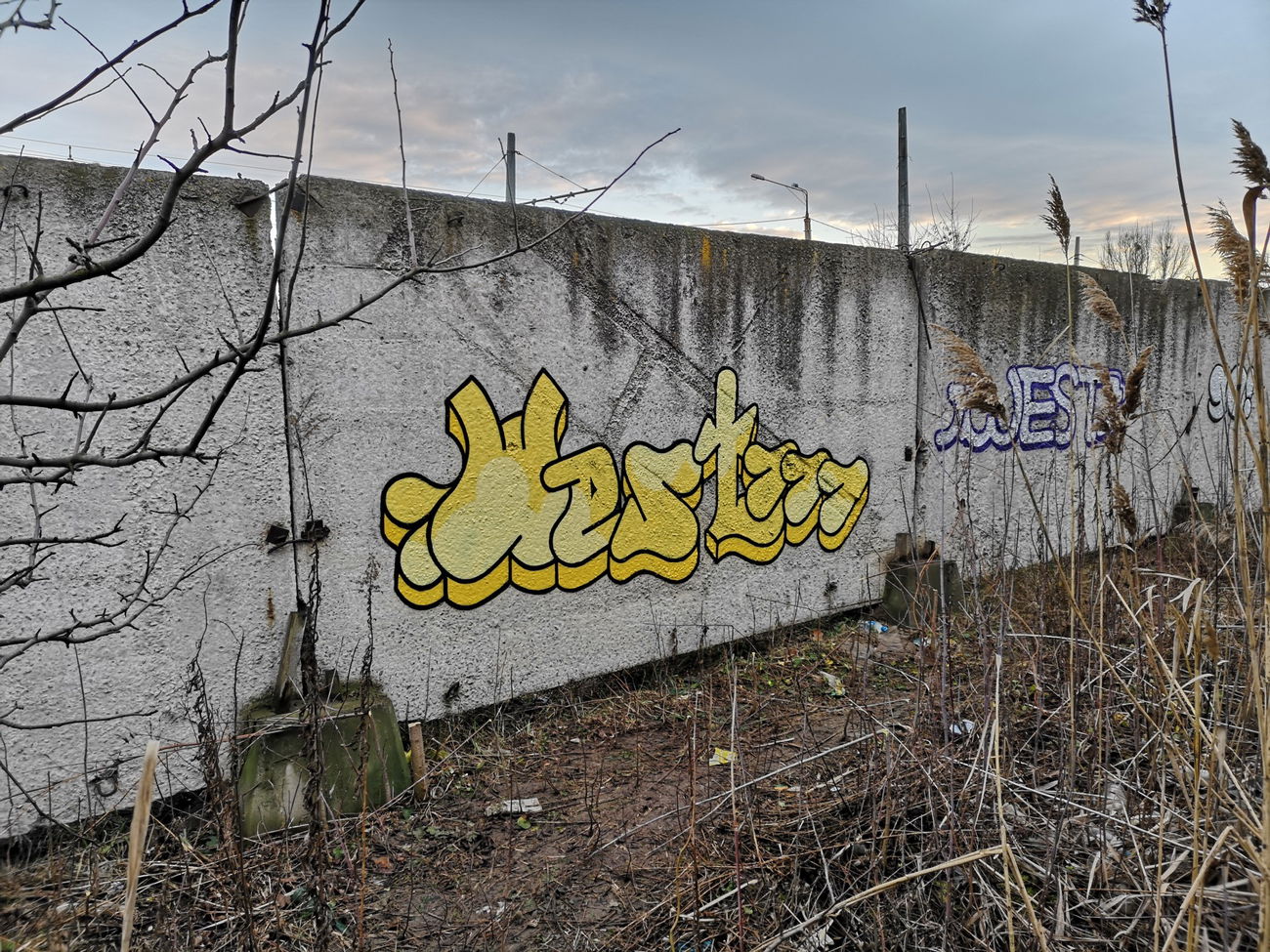 Graffiti Wall - Photo by West (2020)