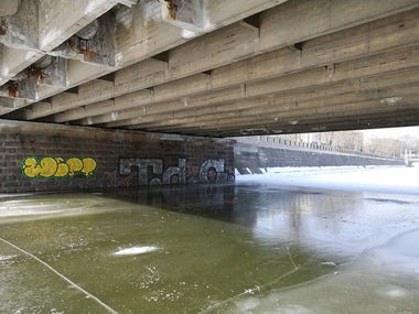 Graffiti Wall - Photo by West (2021)