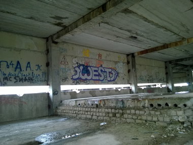 Graffiti Wall - Photo by West (2016)