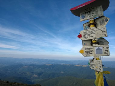 Graffiti Artwork - Photo by West (2018)