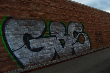 Graffiti Bombing - Photo by WhiteBoy77 - gb.gbs, gybs (2015)