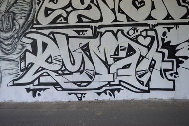 Graffiti Wall - Photo by WhiteBoy77 - eyman, rm, kiosk (2015)