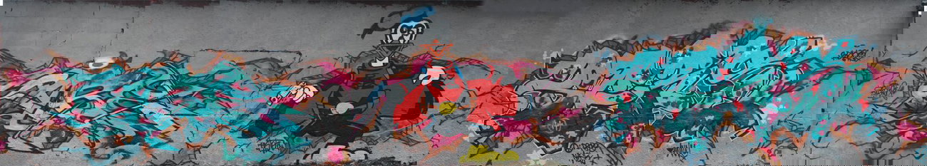 Graffiti Wall in Tübingen - Photo by WhoKares - Crewlove