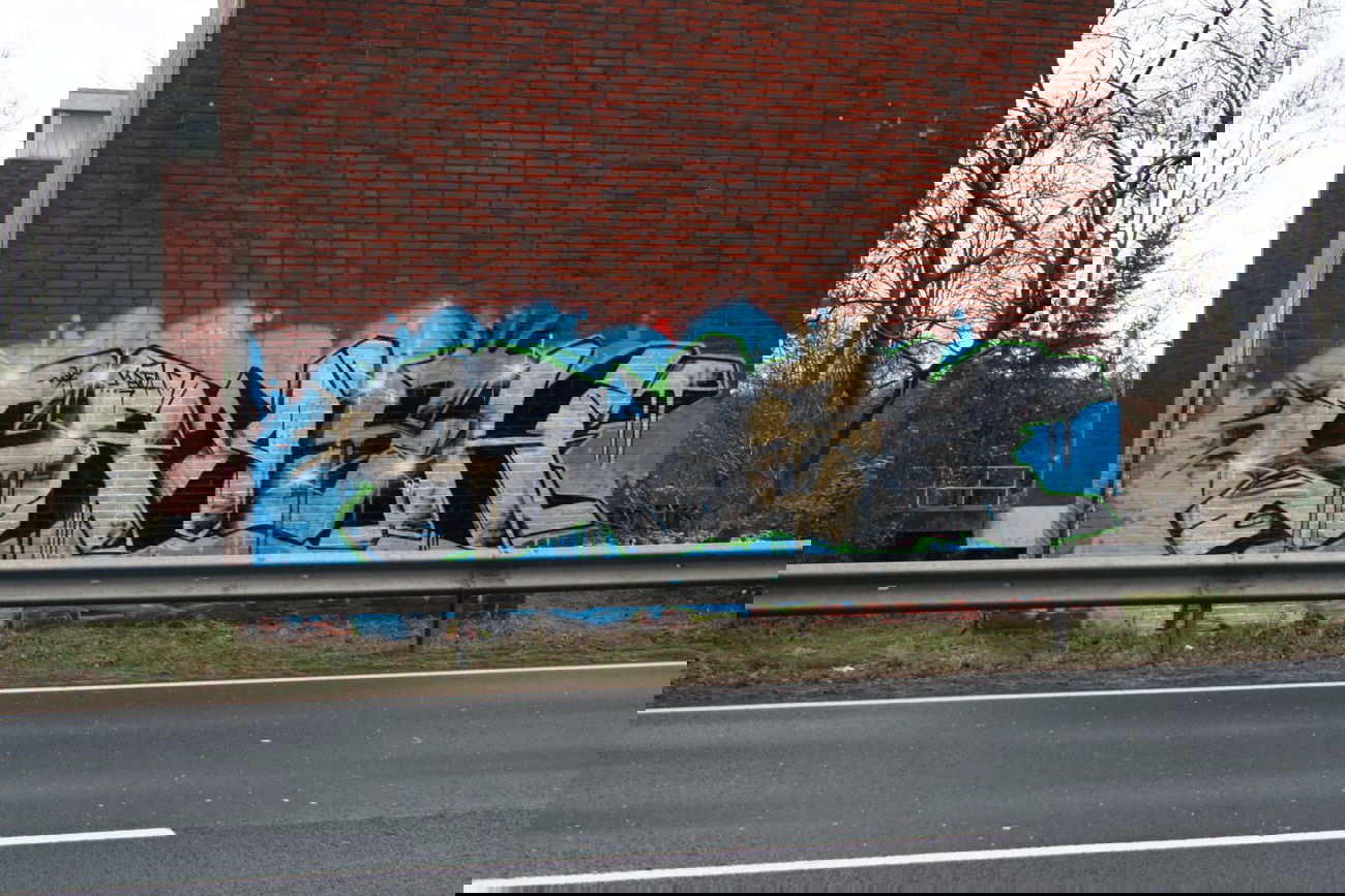 Graffiti Wall in Oldenburg - Photo by WhootsUp - Crash (2012)