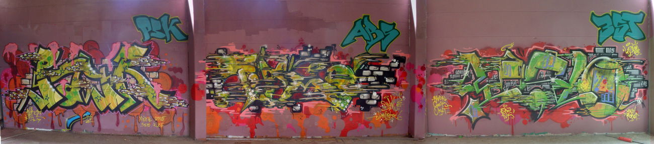 Graffiti Wall - Photo by WhootsUp (2010)