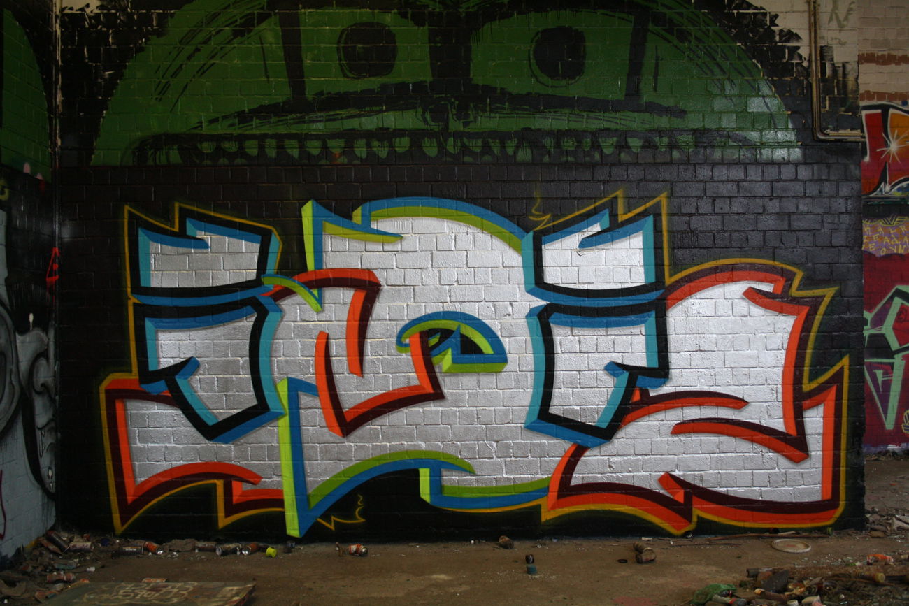 Graffiti Wall in Oldenburg - Photo by WhootsUp - indizcody (2013)