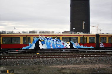 Graffiti Photo by WildstyleShop - vandals, berlin, kevinschulzbus
