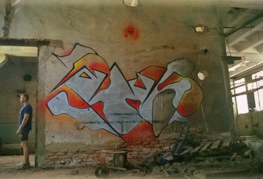 Graffiti Wall - Photo by Wius - Wius