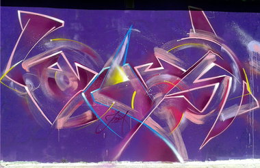 Graffiti Wall - Photo by Wius - Wius