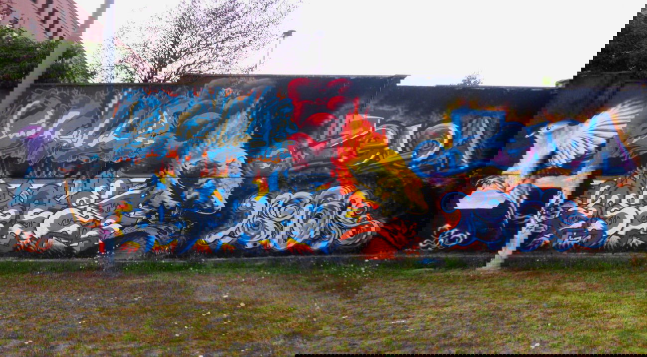 Graffiti Wall - Photo by WizArt - Wiz, Art (2013)