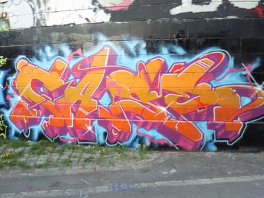 Graffiti Wall in Vienna - Photo by Wolfneck - vienna, wien, austria
