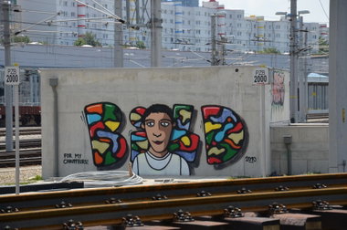 Graffiti Wall in Vienna - Photo by Wolfneck - bild, graffiti, line (2010)