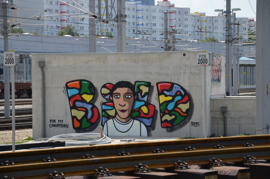 Graffiti Wall in Vienna - Photo by Wolfneck - bild, graffiti, line (2010)
