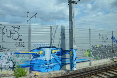 Graffiti Bombing in Vienna - Photo by Wolfneck - line, vienna, bombing