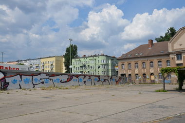 Graffiti Bombing in Berlin - Photo by Wolfneck - nsc, graffiti, bombing