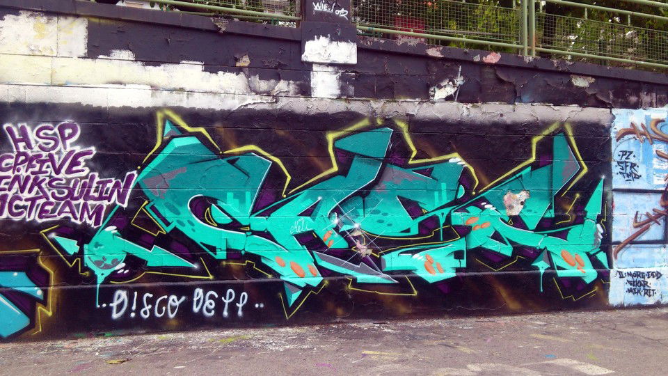 Graffiti Wall in Vienna - Photo by Wolfneck - wall, vienna, wien