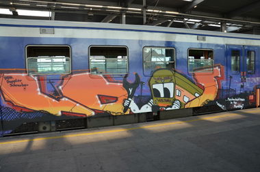Graffiti Train in Vienna - Photo by Wolfneck - sbahn, wien, vienna