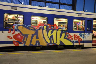 Graffiti Train in Vienna - Photo by Wolfneck - train, graffiti, bombing