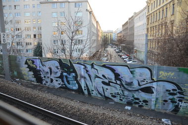 Graffiti Wall in Vienna - Photo by Wolfneck - bones, line, wall