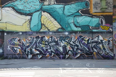 Graffiti Wall in Vienna - Photo by Wolfneck - wall, graffiti, wien