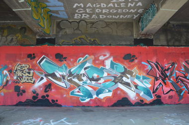 Graffiti Wall in Vienna - Photo by Wolfneck - case, hsp, inks