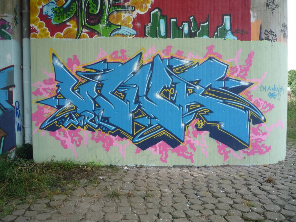 Graffiti Wall - Photo by Worker - WNR, Work, MBF (2013)