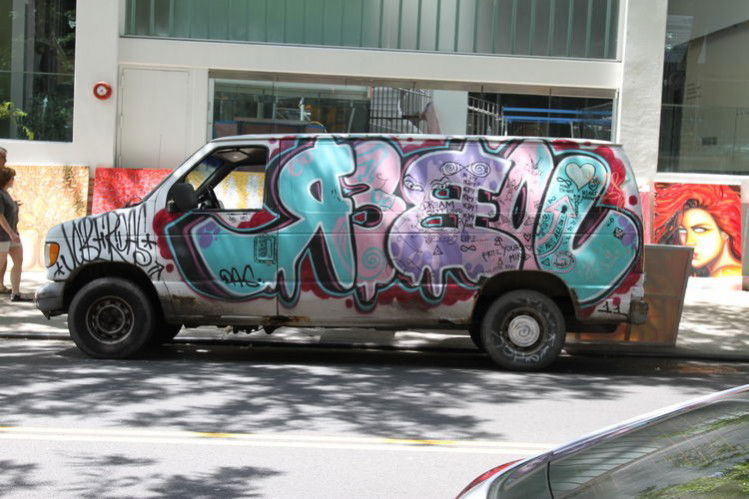 Graffiti Artwork in New York - Photo by Wrackz - Jober