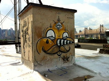 Graffiti Bombing in New York - Photo by Wrackz - Yok